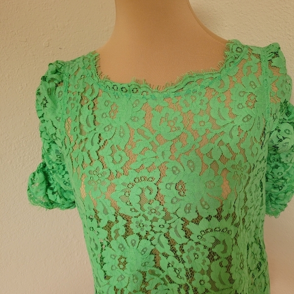 Joie Green Lace Blouse with Rushed Sleeves - Picture 3 of 5
